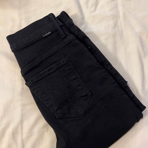Mother the insider crop step fray in not guilty (black) size 23 - Picture 3 of 4
